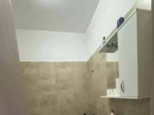 Apartament 3 camere decomandat Pallad 15 min metrou 1 Decembr — miniatura 4