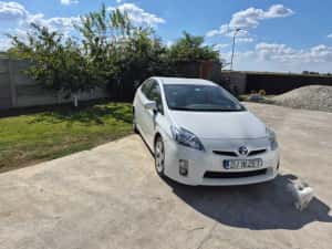 Toyota Prius-Hibrid-1.8-Benzina-km Reali 100% — miniatura 3