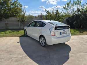 Toyota Prius-Hibrid-1.8-Benzina-km Reali 100% — miniatura 5