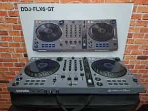 Consola dj Pioneer FLX 6 GT impecabila cu case UDG dedicat — miniatura 5