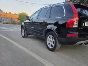 Volvo XC 90 * Automat * Euro 5 * 7 Locuri *  D5 4*4 * — miniatura 6