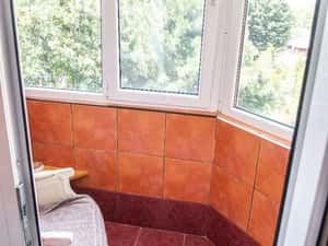 Apartament 2 camere, balcon și aer condiționat — miniatura 3