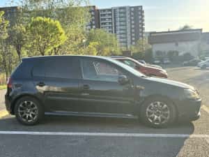 Vand VW Golf5, pachet sport, 2 diesel fara rugina, euro4, 2004, 333000 km — miniatura 5