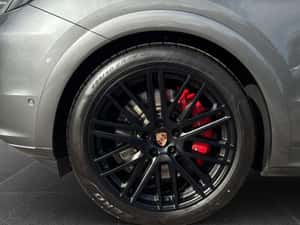 Porsche Cayenne SUV 2018 - 16.900 km — miniatura 7
