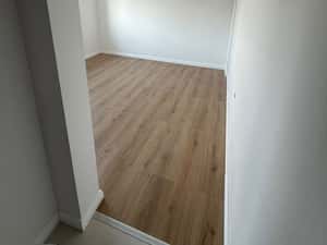 Apartament 3 camere – Recent renovat-Direct de la proprietar — miniatura 3