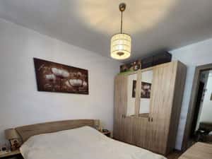 Apartament cu 2 camere decomandat, 43 mp, parcare, zona Teilor — miniatura 5