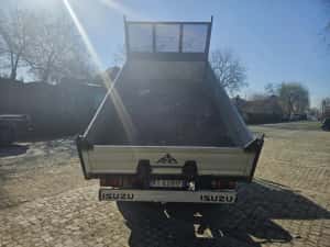 Isuzu N35 Basculabil 3 Parti An 2019 Motor Diesel Euro 6 — miniatura 8