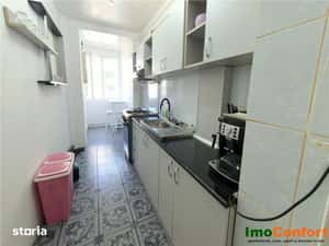 Apartament cu 3C decomandat in Podul Ros — miniatura 5