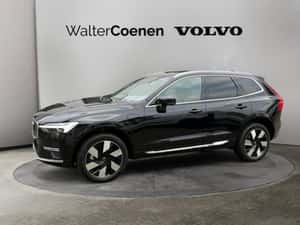 Volvo XC60 SUV Plug-in Hybrid 349 cp, 24.499 km, 2025