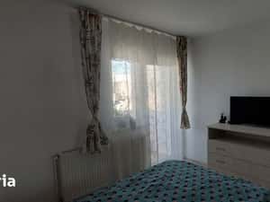 Inchiriez apartament 2 camere — miniatura 4