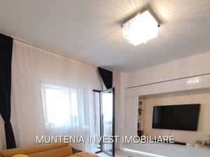 Ap. 2 camere dec. etaj intermediar, Nord - bloc Catali — miniatura 4