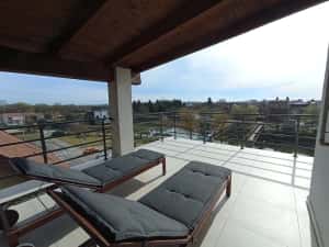 Penthouse superb , vedere pe raul Bega , 5min de centru !!! — miniatura 9