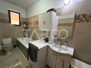 Apartament 2 camere de vanzare decomandat 54 mpu zona Brana Selimbar — miniatura 3