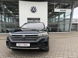 VOLKSWAGEN TOUAREG – SUV premium, ideal pentru confort și siguranță — miniatura 1
