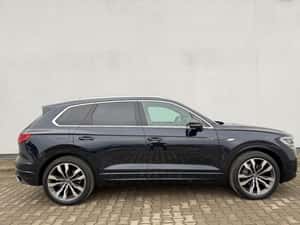 VOLKSWAGEN TOUAREG – SUV premium, ideal pentru confort și siguranță — miniatura 7