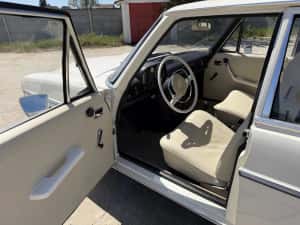 Mercedes Benz 200D W115 Bot de Cal - 1968  - — miniatura 6
