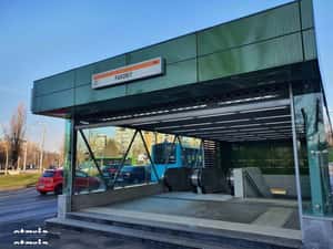 Drumul Taberei Favorit bl stradal langa metrou