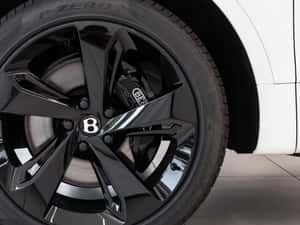 Bentley Bentayga SUV 2025 - 230.000 EUR — miniatura 6