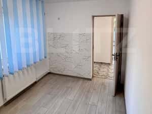 Apartament 3 camere renovat complet - Dambu Pietros — miniatura 1