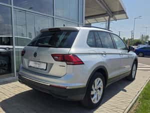 Volkswagen Tiguan SUV 2023, 24.950 EUR — miniatura 4