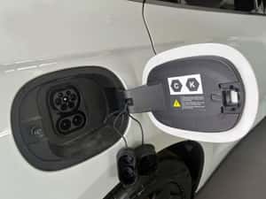 BYD SEAL-6 DM-i PHEV Comfort – sedan plug-in hybrid — miniatura 3