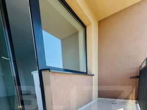 Apartament cu 2 camere decomandat, etaj 10/10 - Tractorul — miniatura 5