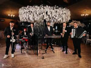 Formatie muzica live band — miniatura 1