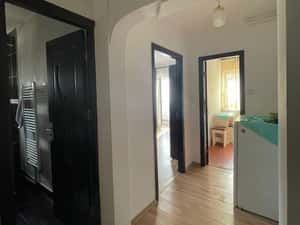 Vînd garsoniera zona M-uri