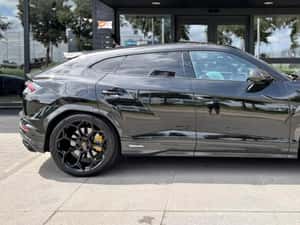 🚀 Lamborghini Urus Performante 4.0 V8 Pano|B&O-adv.|Akrapovic|Carbon|Rear-Entertainment — miniatura 3