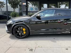 🚀 Lamborghini Urus Performante 4.0 V8 Pano|B&O-adv.|Akrapovic|Carbon|Rear-Entertainment — miniatura 4