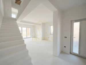 Duplex cu 4 camere, despărțit prin camera tehnica | Mosnita Noua | Barista — miniatura 3