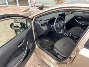 Toyota Corolla Unic proprietar / 10 ani sau 200.000 km garantie — miniatura 7