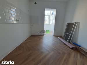 Nicolina 1, apartament 3 camere, decomandat, etaj. 2 din 4, renovat — miniatura 6