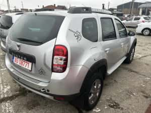Duster 2015 inmatriculat in Ro — miniatura 3