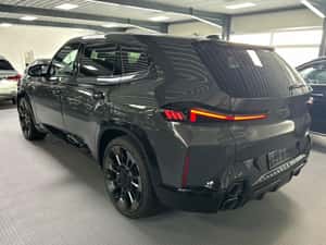 BMW XM Automată 489 HP Hibrid (B/E) — miniatura 3