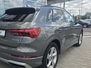 Audi Q3 SUV 2020 Diesel 150 CP — miniatura 6