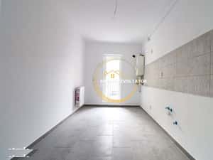 Decomandat zona comerciala Bloc botique Finisaje moderne Titan Pallady — miniatura 3