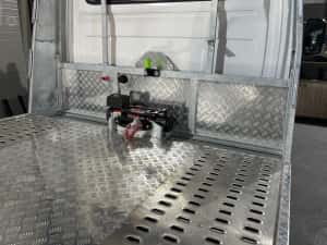 Mercedes sprinter autoplatforma BA14 transport vehicule — miniatura 3