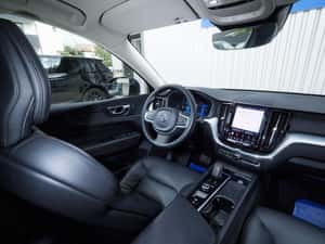 Volvo XC60 T6 AWD Geartronic Inscription — miniatura 6