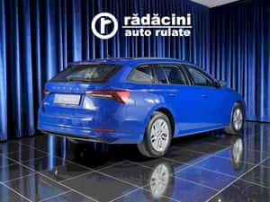 Skoda Octavia Hatchback 2021 - 2.021 km - 17.950 EUR — miniatura 7