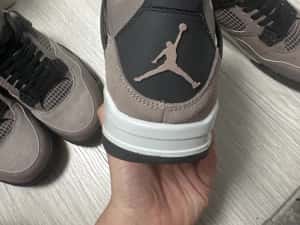 Jordan 4 Retro Taupe Haze — miniatura 4