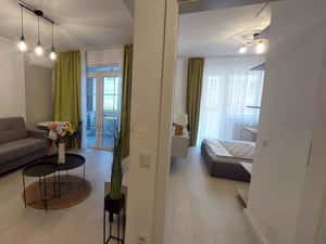 Apartament 2 camere |Prima închiriere |8 min Metrou Apărătorii Patriei — miniatura 3