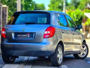 Skoda Fabia Facelift 2013 benzina Euro5 — miniatura 4