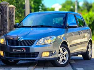 Skoda Fabia Facelift 2013 benzina Euro5 — miniatura 5