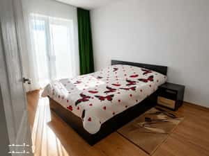 Apartament 3 camere, parcare, finisat, mobilat, Floresti zona Terra