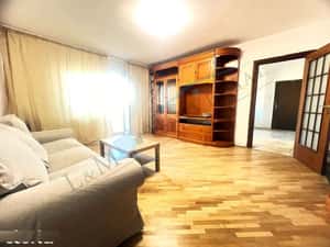 Unirii-Casa Pensii,Stradal, Pozitie Splendida, RENOVAT, Mobilat,Utilat — miniatura 3