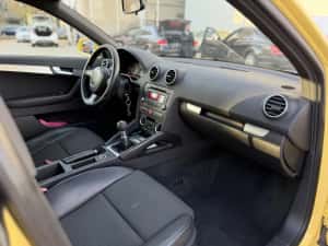 A3 1.9tdi Sline•jante 18•plafon negru •clima — miniatura 8