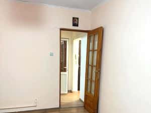 Garsonieră LUJERULUI, decomandata, centrala proprie, 6 min Metrou, pt investitie sau locuit — miniatura 6