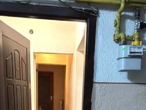 Garsonieră LUJERULUI, decomandata, centrala proprie, 6 min Metrou, pt investitie sau locuit — miniatura 7