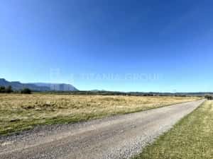 Teren intravilan parcelabil, priveliște spre munți, Sohodol, Bran — miniatura 10